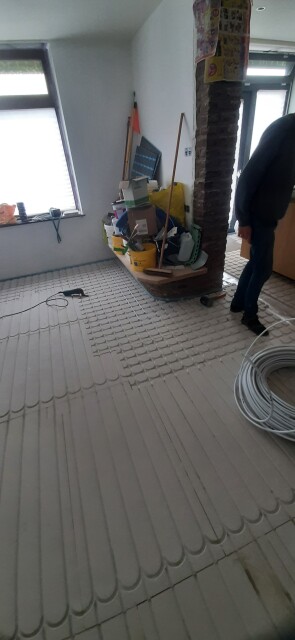 vloerverwarming-zelf-leggen